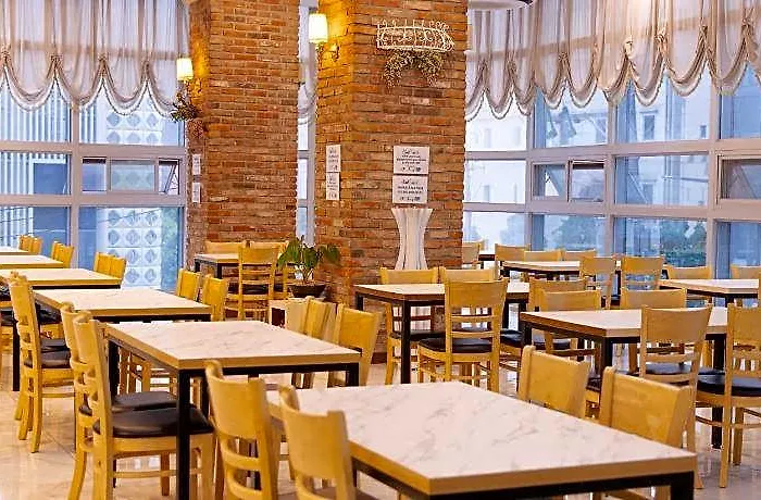 Rosana Hotel 3*